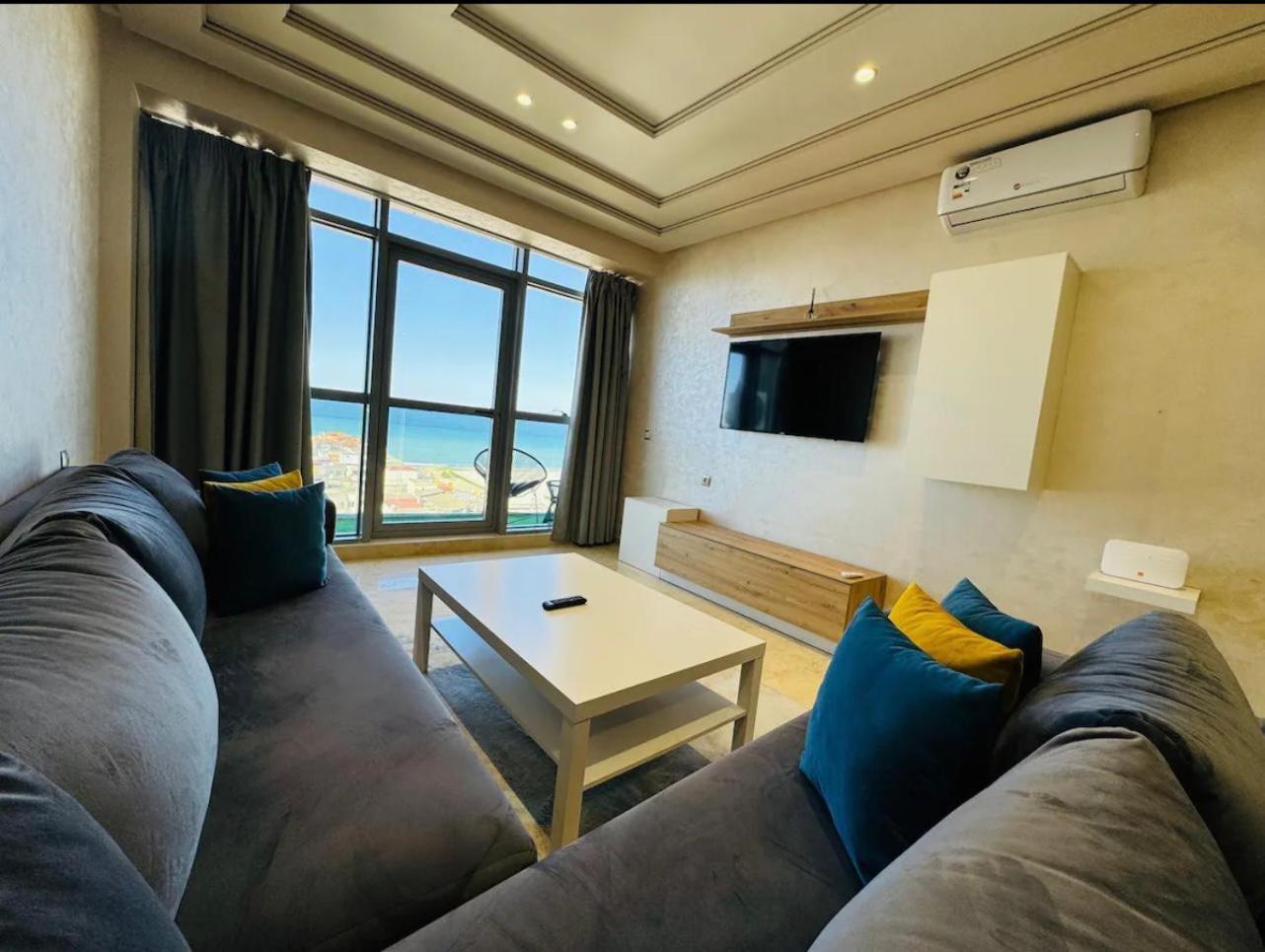 Seafront 2 Bedrooms Flat 丹吉尔 外观 照片